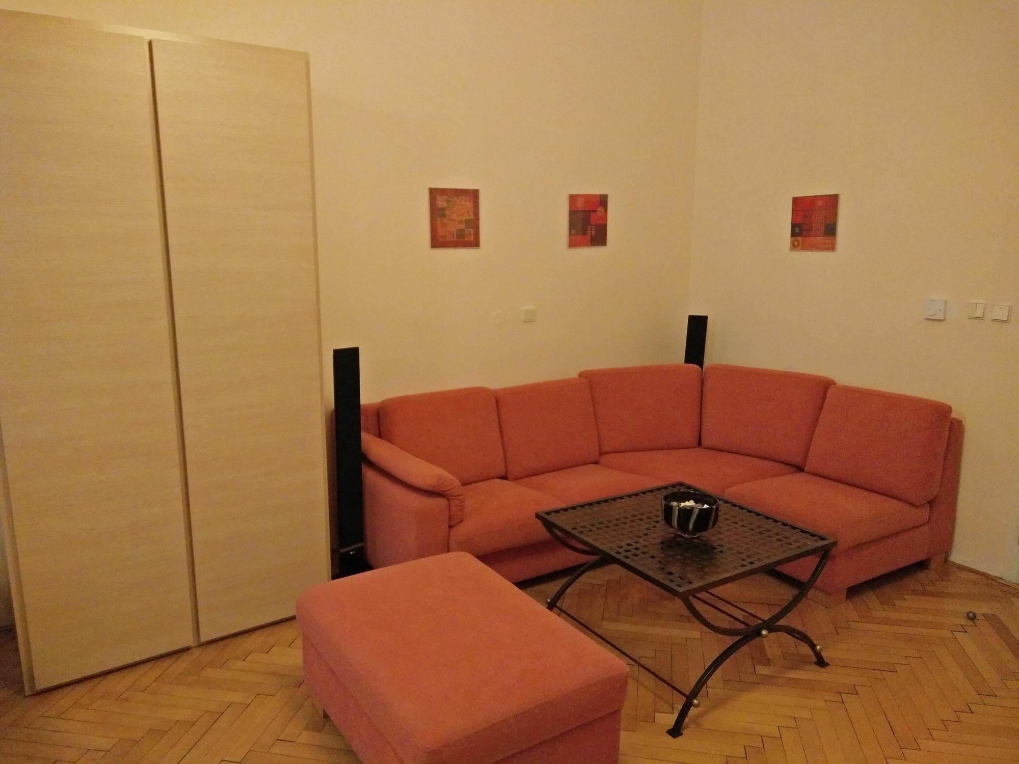 Apartments Tynska 7 Prag Exteriör bild